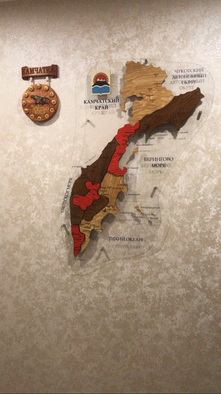 Карта Камчатки из дерева ценных пород
